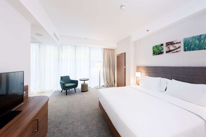 Room 40 of 113
