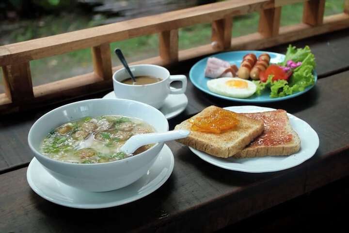 Breakfast/Coffee Service 81 of 108
