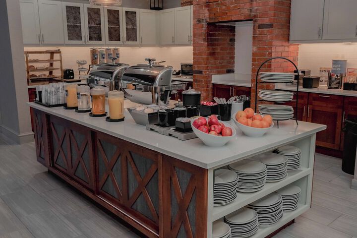 Breakfast area