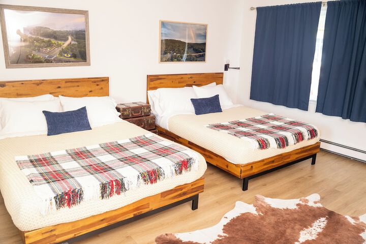Room 8 of 20