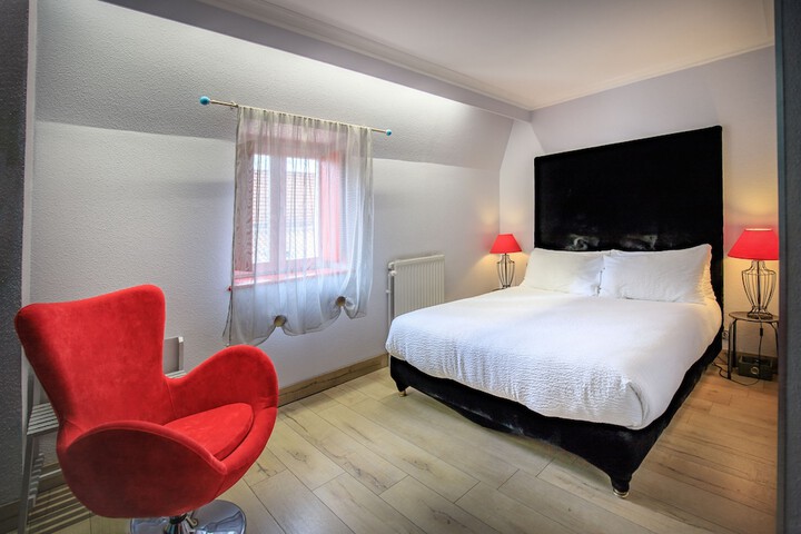 Room 3 of 57