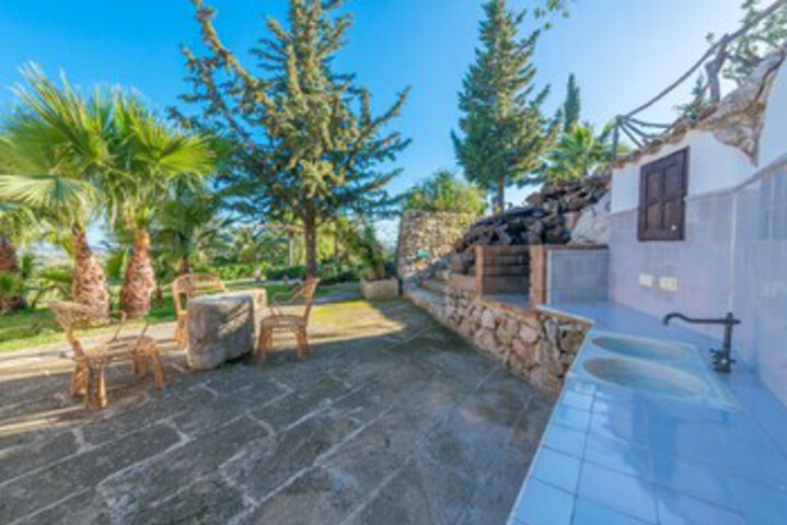 Terrace/Patio 122 of 128