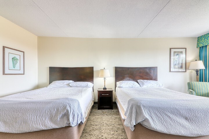 Room 9 of 65
