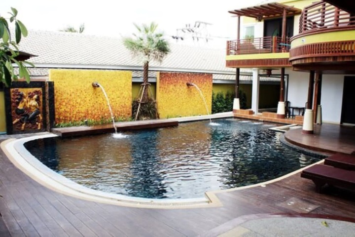 Pool 52 of 83