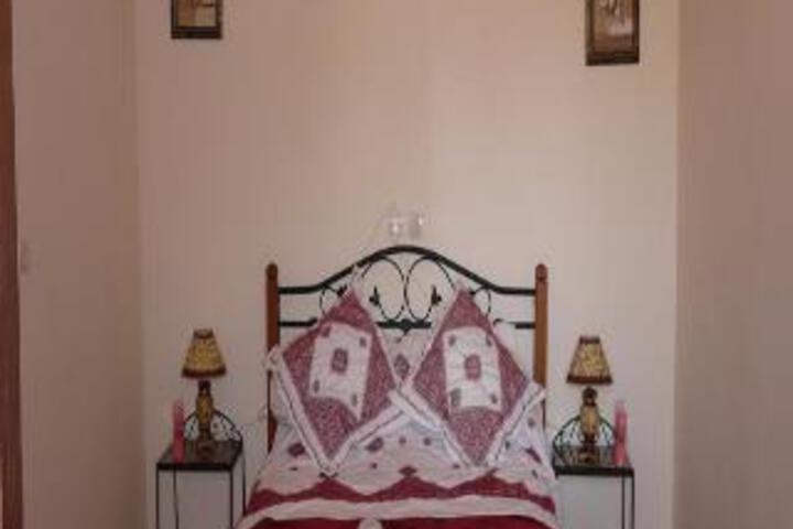 Room 2 of 9