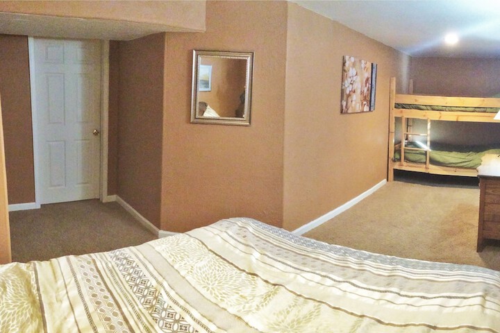 Room 5 of 19