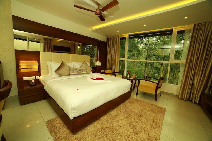 Room 9 of 54