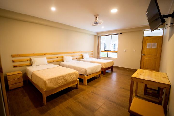 Room 2 of 9