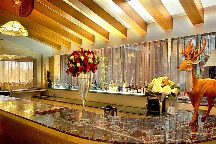 Executive lounge