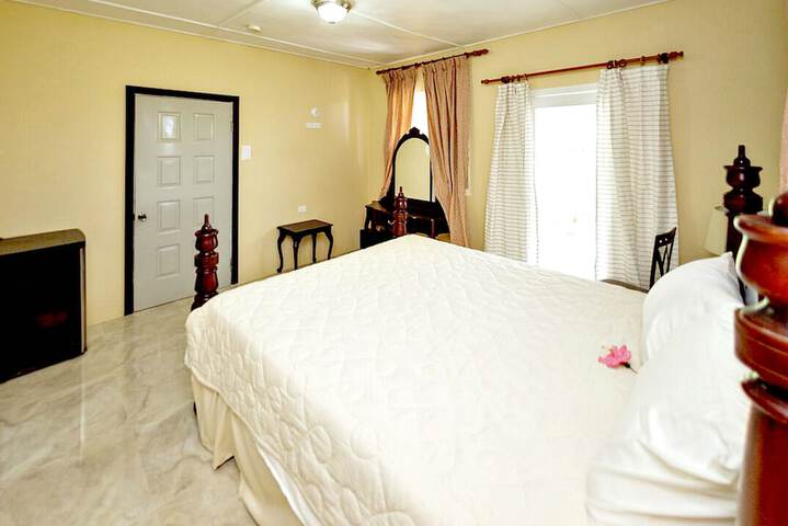 Room 22 of 40