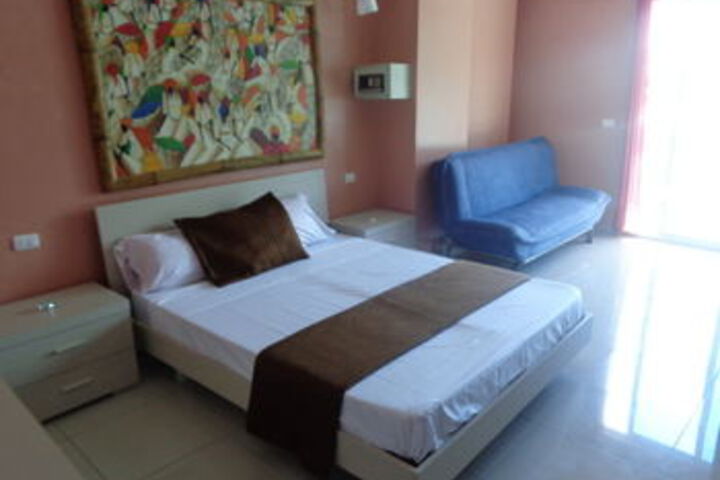 Room 57 of 91