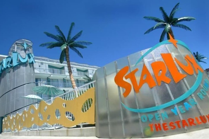Hotel 36 of 37