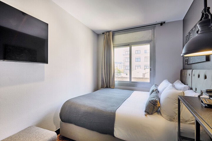 Room 4 of 54