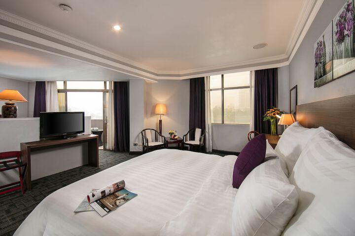 Room 14 of 59