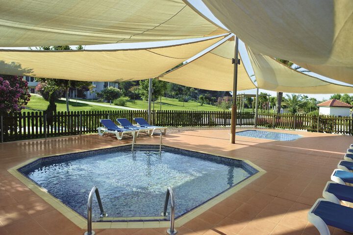 Pool 39 of 113