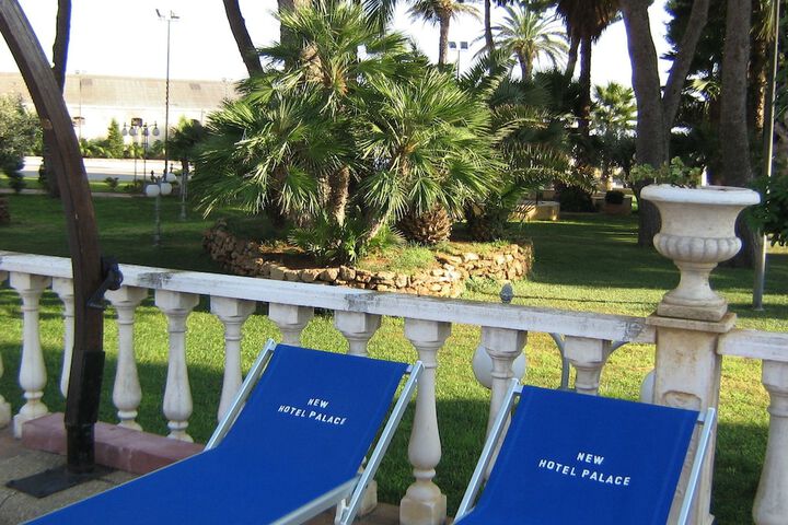 Hotel Exterior 59 of 68