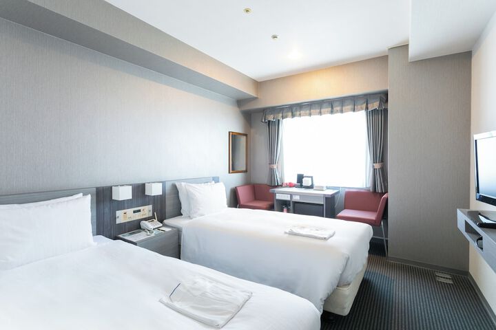 Room 5 of 21