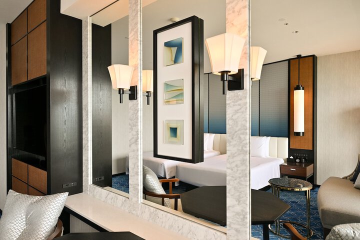 Room 48 of 147