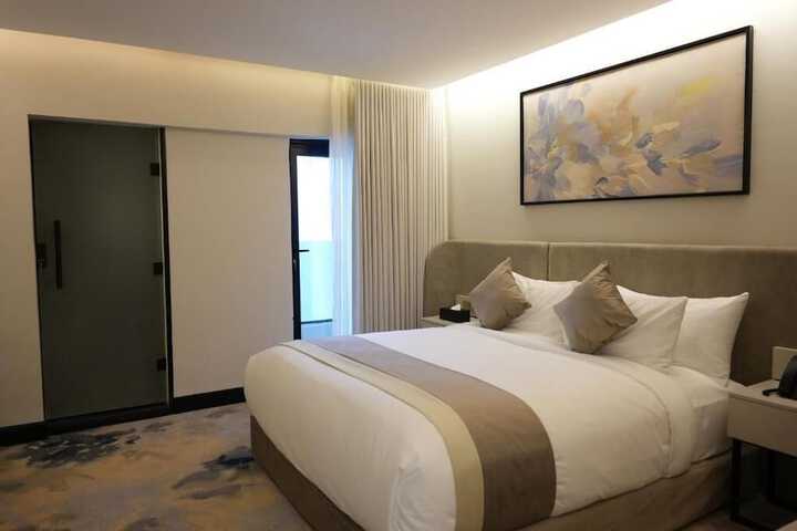 Room 29 of 47