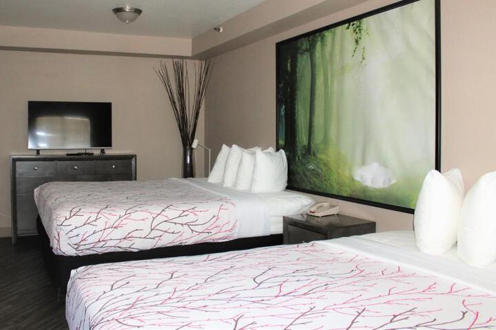 Comfort King Bed (8 of 18)