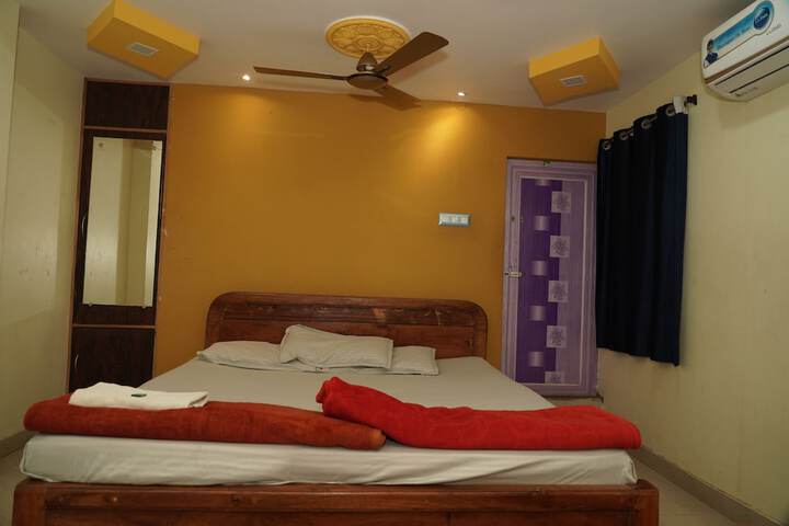 Room 56 of 94