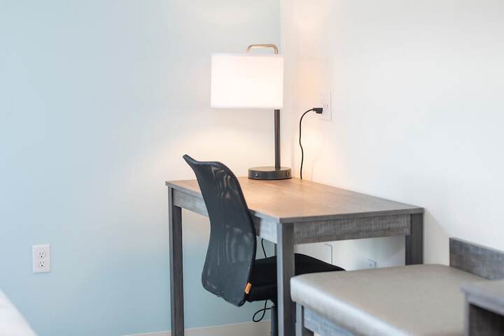 Room 9 of 35