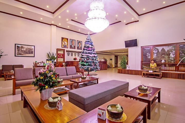 Hotel Interior 4 of 133