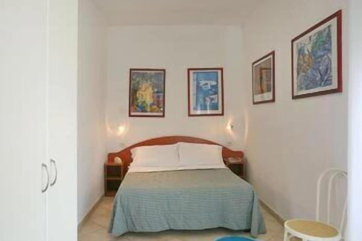Room 13 of 57