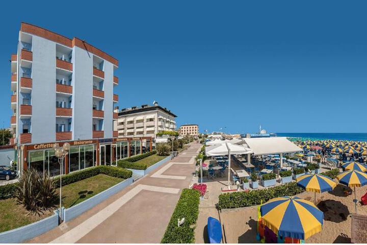 Hotel Marina