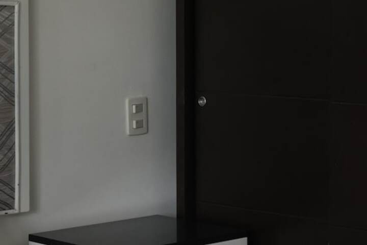 Room 8 of 39