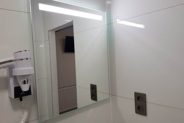 Room 44 of 70
