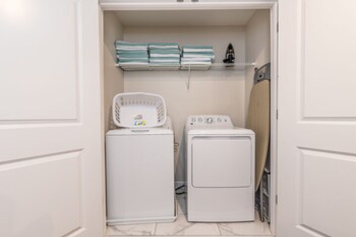 Laundry 10 of 71
