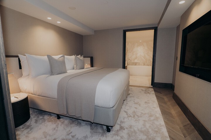 Room 18 of 51