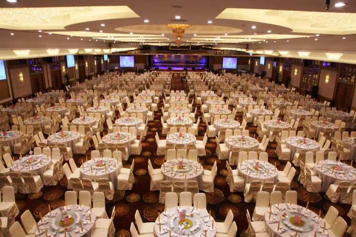 Room 72 of 83