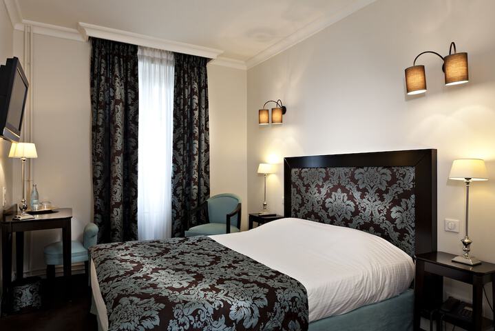 Room 50 of 94