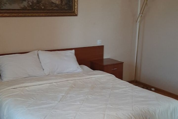 Room 18 of 91
