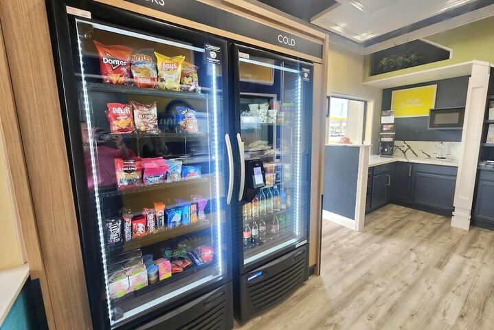 Hotel Interior 6 of 53