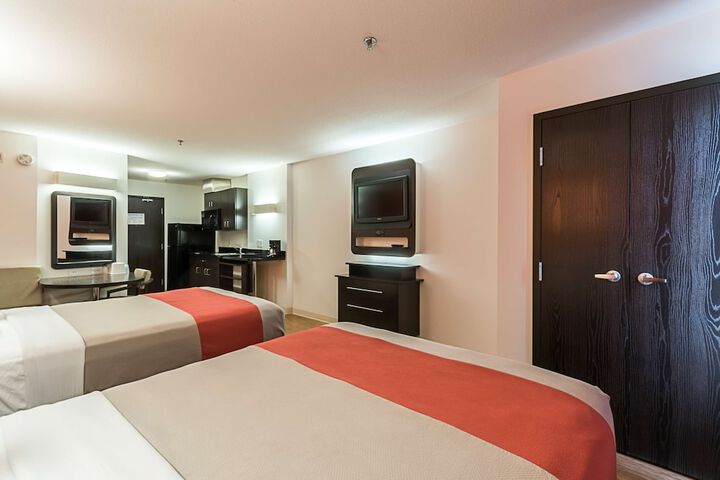 Room 13 of 41