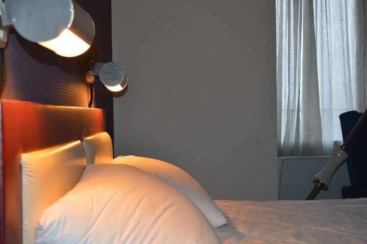Room 17 of 63