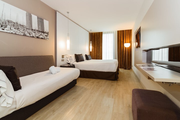 Room 10 of 54