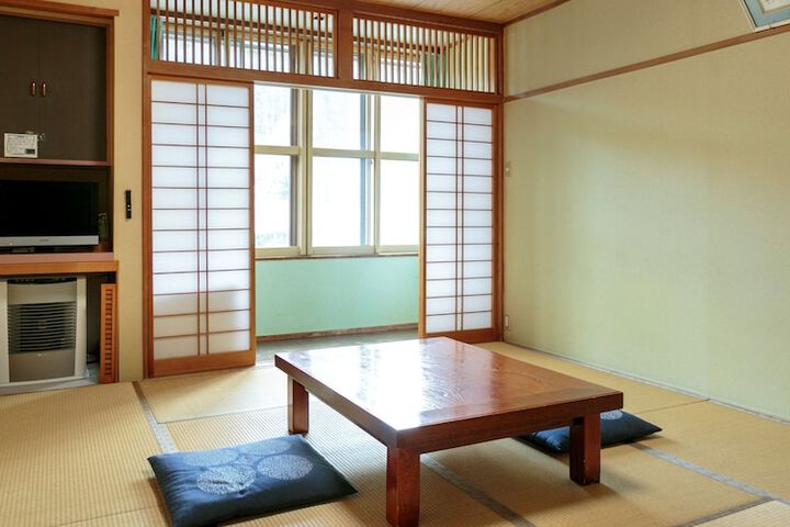 Room 18 of 58