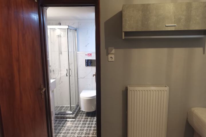 Room 46 of 52