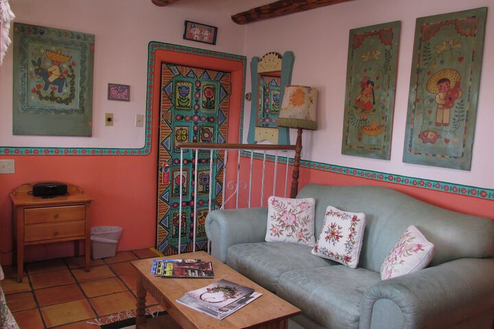 Room 33 of 63