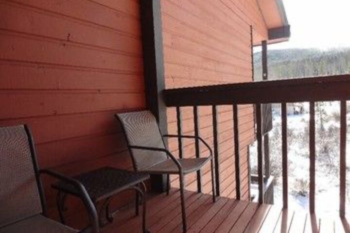 Terrace/Patio 2 of 105