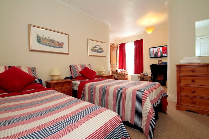 Room 3 of 4