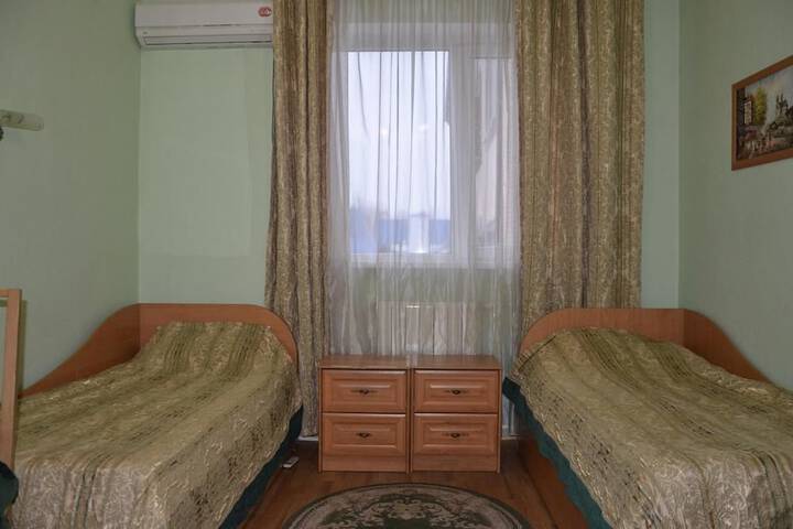 Room 9 of 15