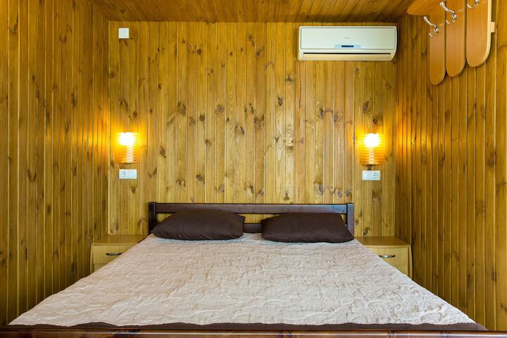 Room 18 of 29
