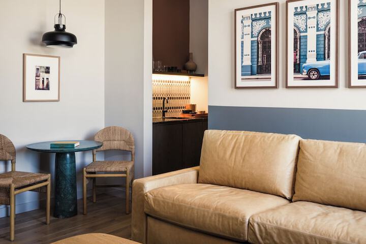 Room 26 of 55