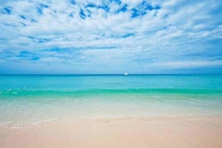 Beach 66 of 78