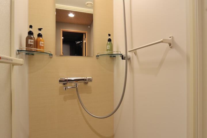 Room 30 of 110